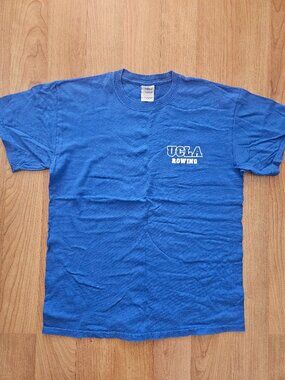 Men's Gildan blue UCLA Rowing T-shirt - size Medium